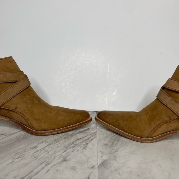 Free People Back Loop Tan Ankle Bootie 8.5 - Picture 6 of 16